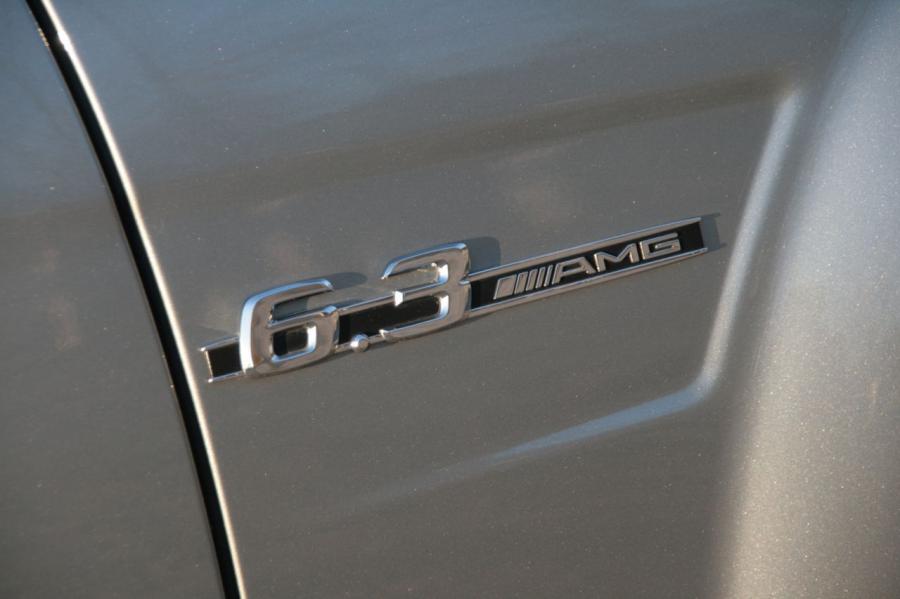  Mercedes-Benz C63 AMG 2009 года  (фото 27 из 32)